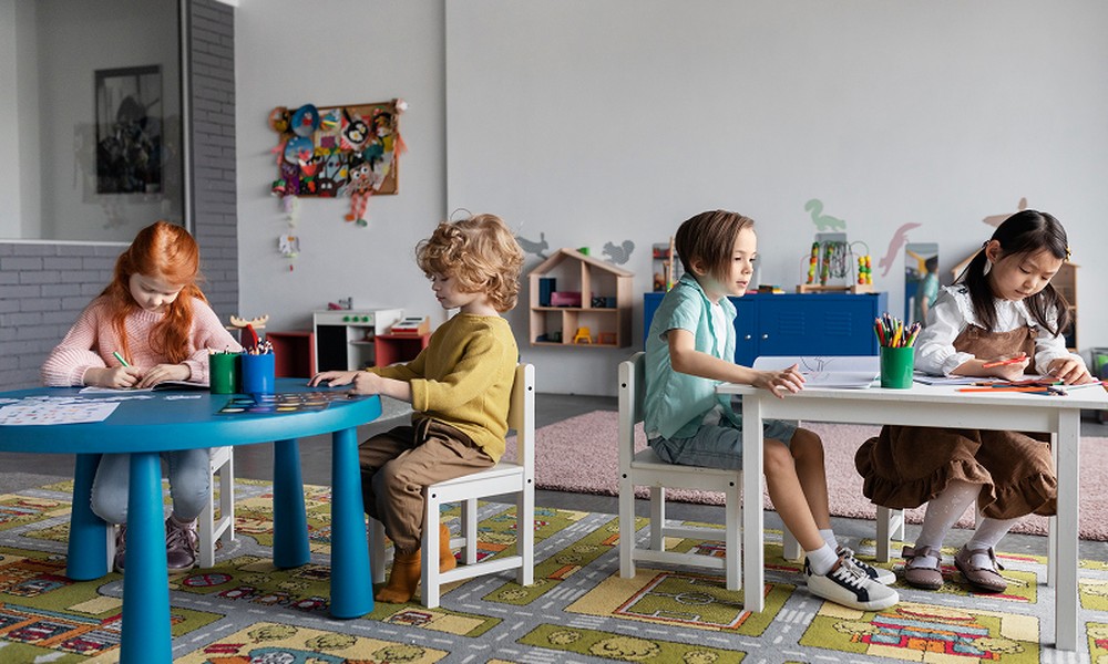 5_must-ask_questions_when_choosing_a_preschool_1545_featured